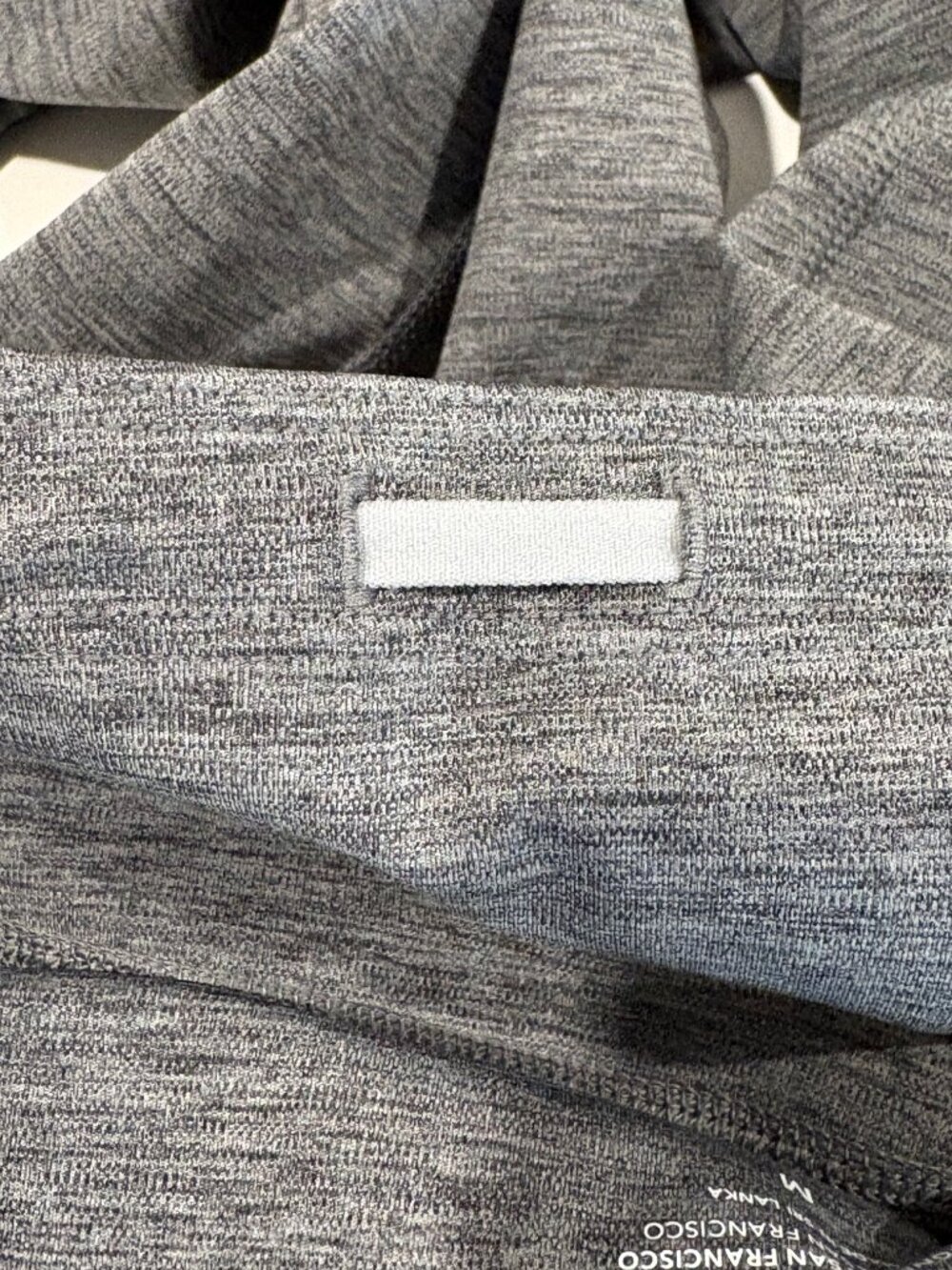 Athleta Ultimate Stash Pocket 7/8 Tight Leggings, Light Grey, Size M - Picture 5 of 7